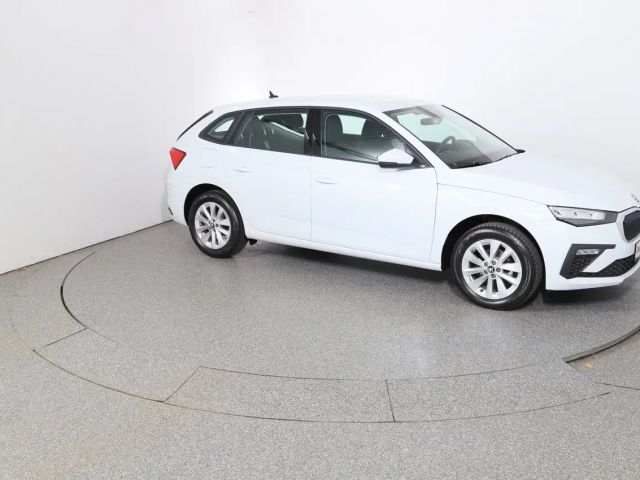 Skoda Scala Essence TSI