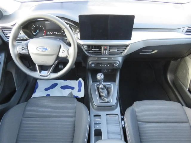 Ford Focus Titanium Wagon