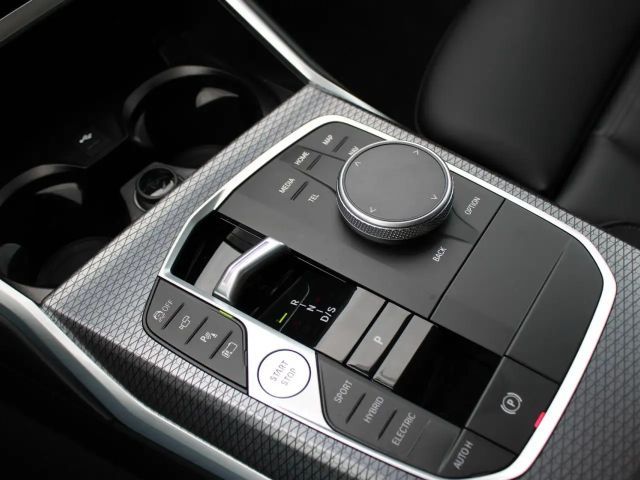 BMW 330 330e M-Sport Sedan