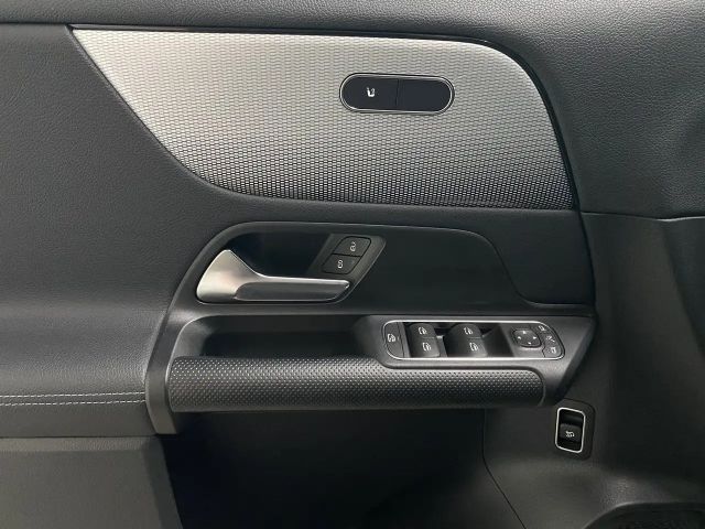 Mercedes-Benz GLA 250 4MATIC Style