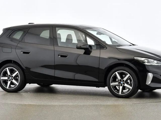 BMW 218 218d Active Tourer Sedan