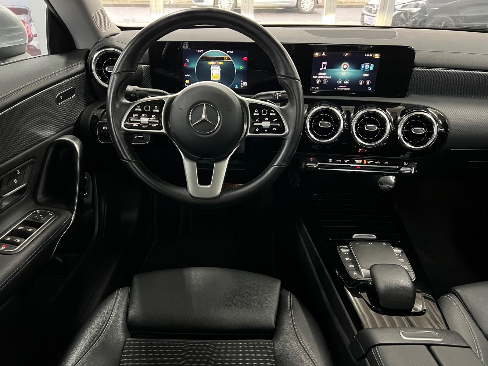 Mercedes-Benz CLA 200 4MATIC Coupé Progressive