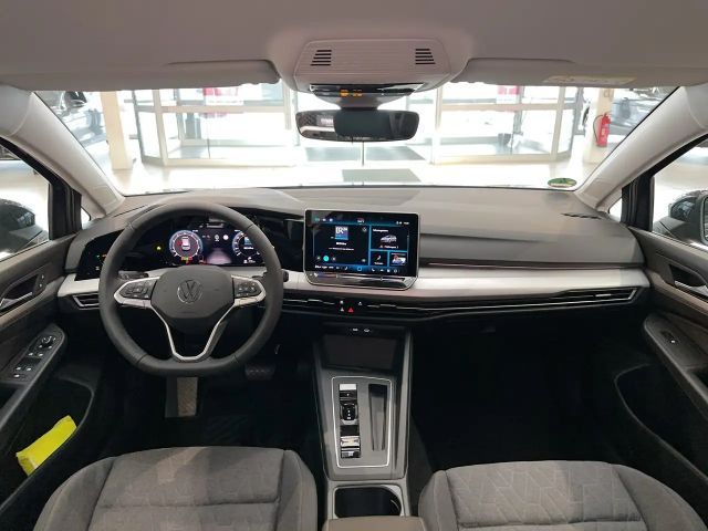 Volkswagen Golf DSG Life