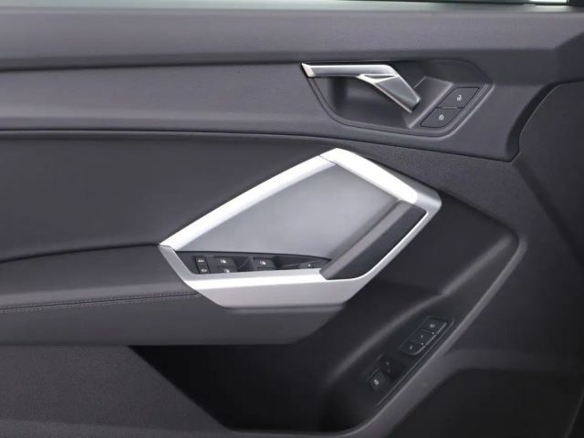 Audi Q3 35 TFSI S-Line S-Tronic