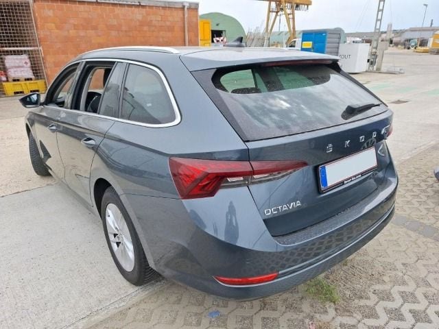 Skoda Octavia 2.0 TDI Ambition Combi