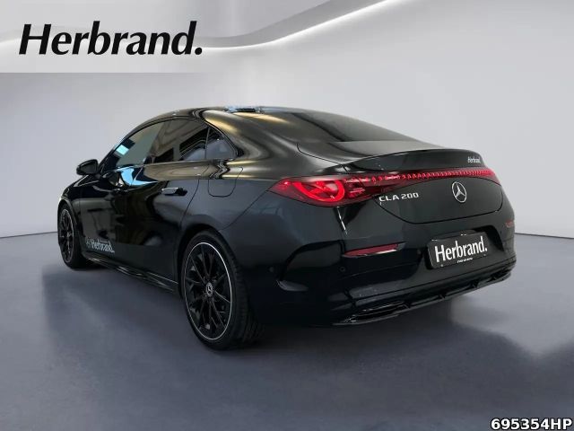 Mercedes-Benz CLA 200 AMG Line Coupé Premium