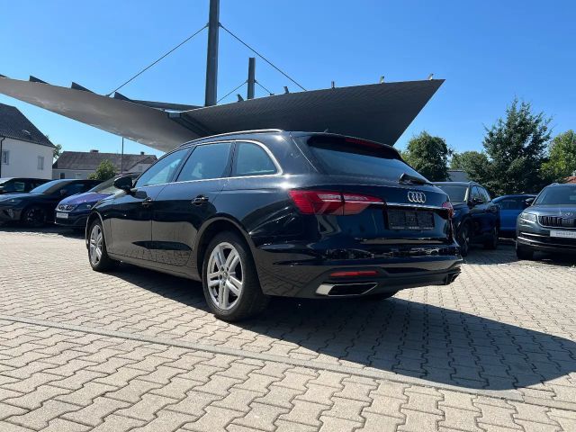 Audi A4 40 TDI Avant S-Tronic