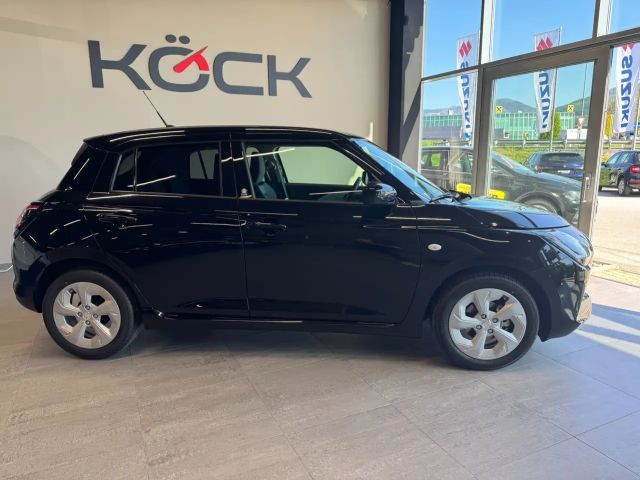 Suzuki Swift DualJet Hybrid Shine