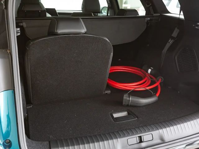 Peugeot E-5008 GT-Line