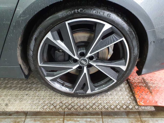 Audi S6 Quattro Sedan