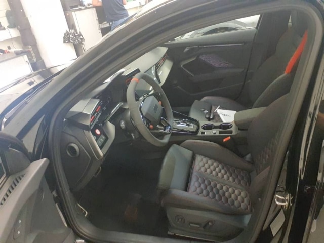 Audi RS3 Quattro S-Tronic Sedan