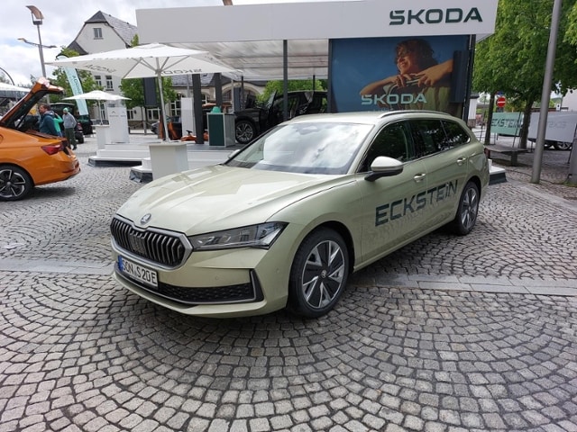 Skoda Superb 1.5 TSI Combi Selection