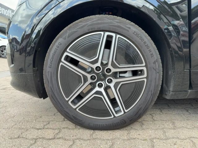 Ford Capri AWD Premium