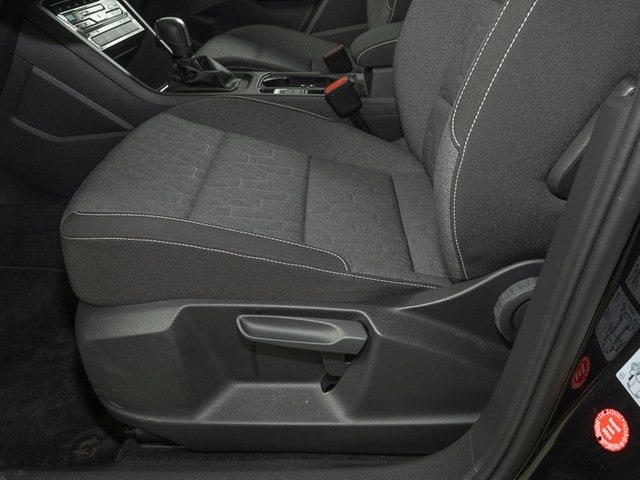 Volkswagen Touran 1.5 TSI DSG LED ACC NAVI KLIMA