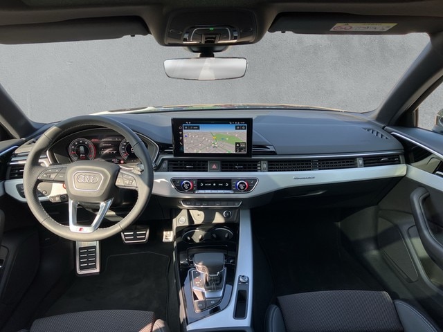 Audi A4 40 TFSI Avant Quattro S-Line S-Tronic