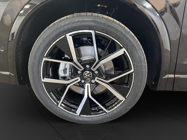 Volkswagen Tiguan R-Line eHybrid