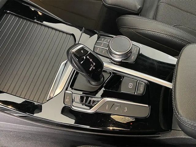BMW X3 xDrive30e