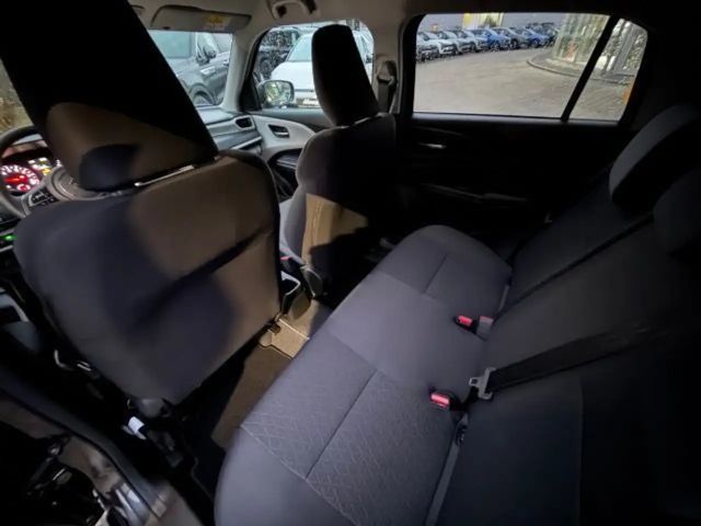 Suzuki Swift Comfort DualJet Hybrid