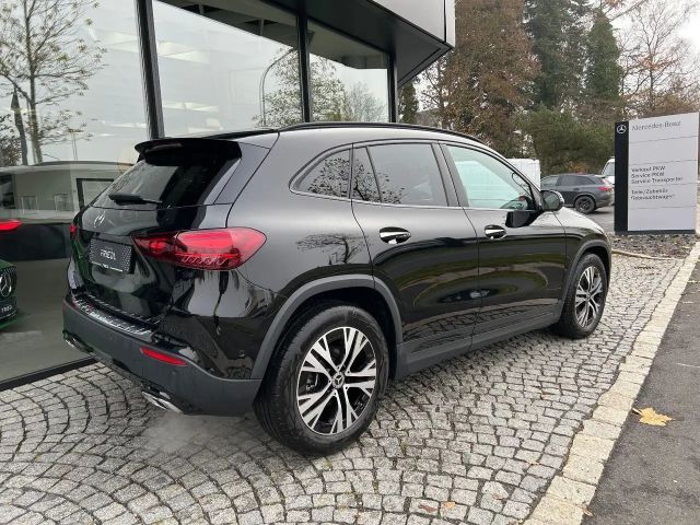 Mercedes-Benz GLA 200 GLA 200 d