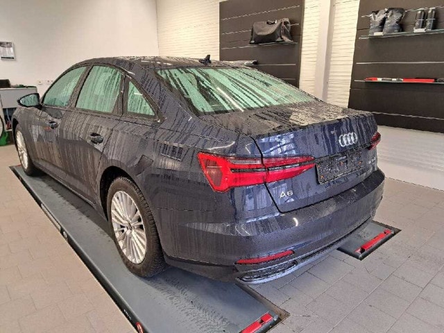 Audi A6 45 TFSI Quattro S-Tronic Sedan