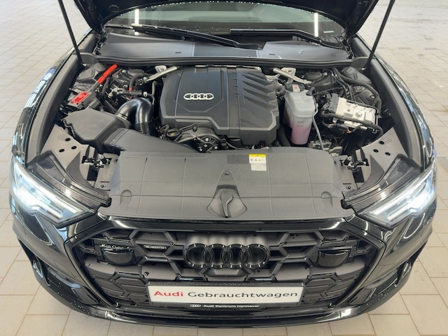 Audi A6 45 TFSI Quattro S-Line S-Tronic Sedan