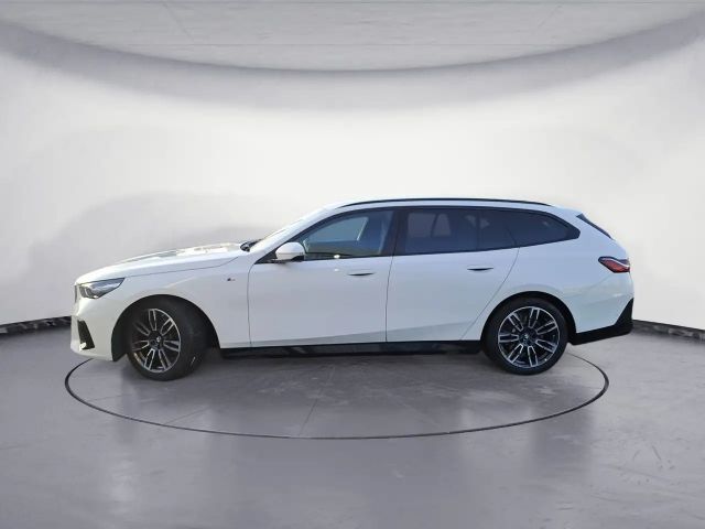 BMW 520 520d M-Sport Touring xDrive