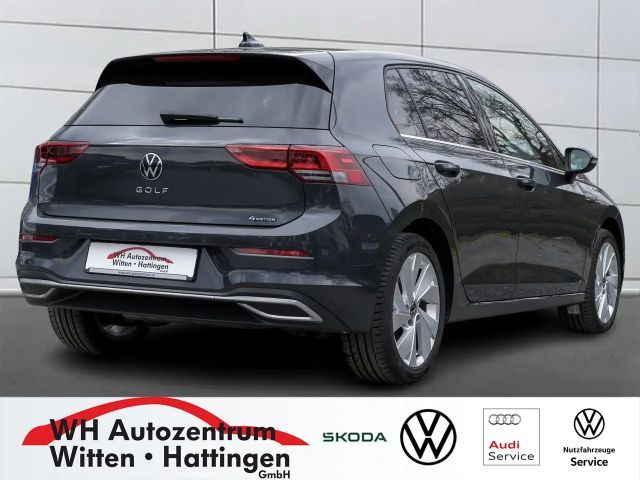 Volkswagen Golf 2.0 TSI 4Motion Golf VIII Style