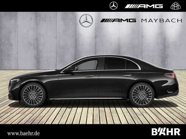 Mercedes-Benz E 200 AMG Line Sedan