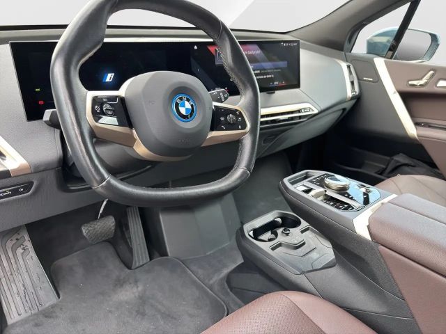 BMW iX xDrive40