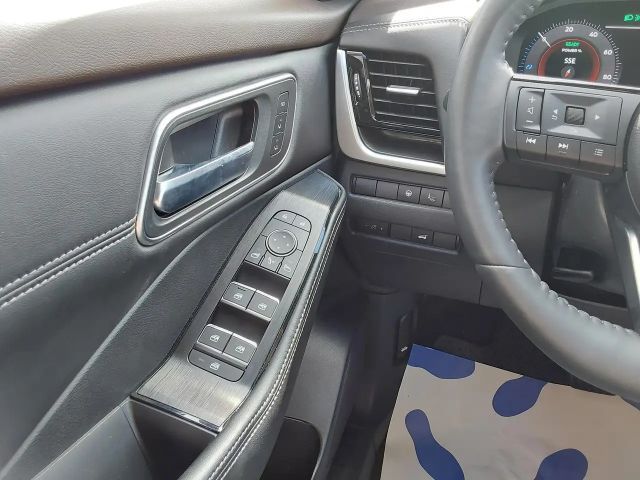 Nissan X-trail AWD Tekna e-4ORCE