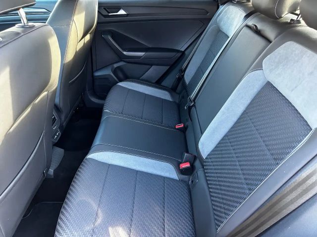 Volkswagen T-Roc 1.5 TSI R-Line Sport