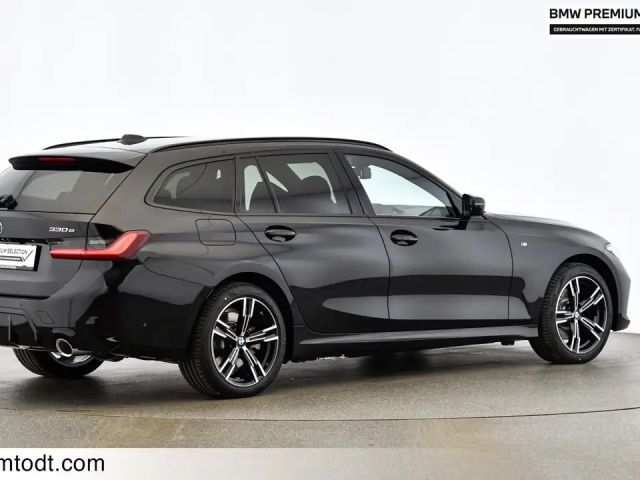 BMW 330 330e xDrive