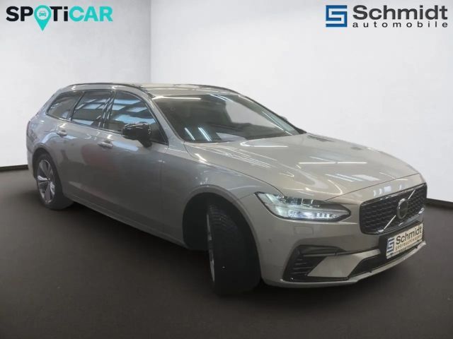 Volvo V90 AWD Dark Plus T6