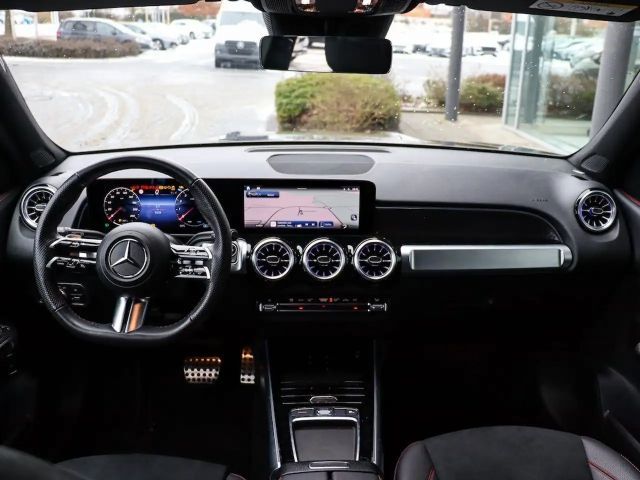 Mercedes-Benz GLB 220 4MATIC AMG Line