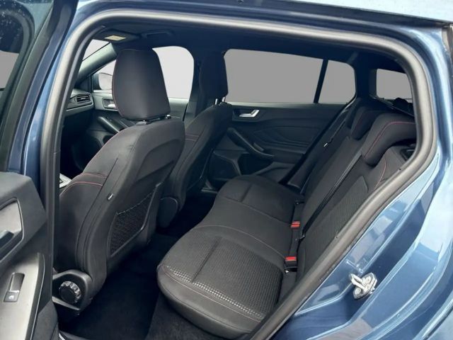 Ford Focus EcoBoost ST Line Wagon