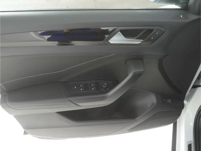 Volkswagen T-Roc 2.0 TSI DSG R-Line Style