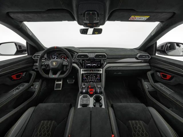 Lamborghini Urus Performante