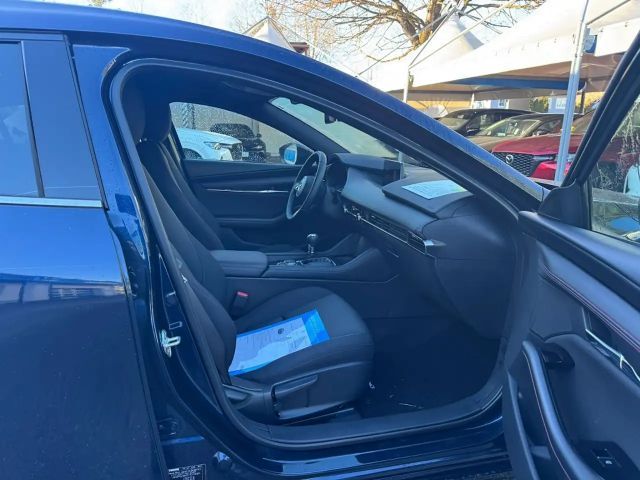 Mazda 3 2.5L Homura SkyActiv e-Skyactiv