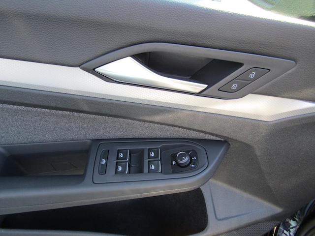 Volkswagen Golf 1.5 TSI DSG IQ.Drive Move