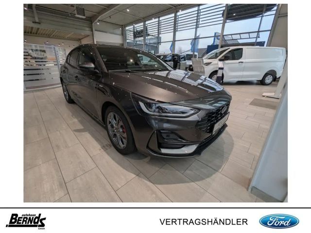 Ford Focus EcoBoost ST Line