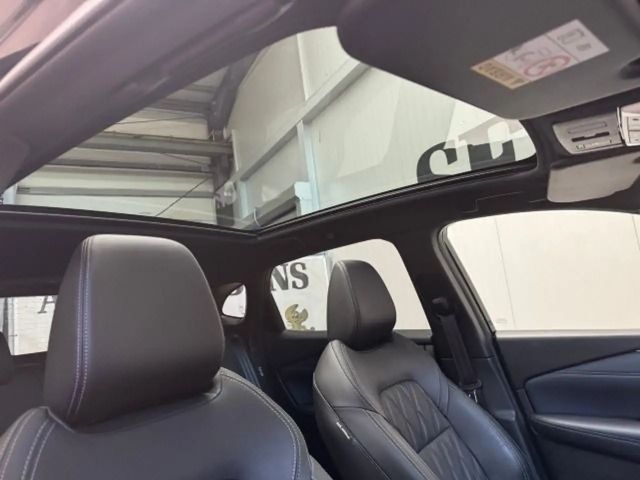 Nissan Qashqai AWD DIG-T Tekna