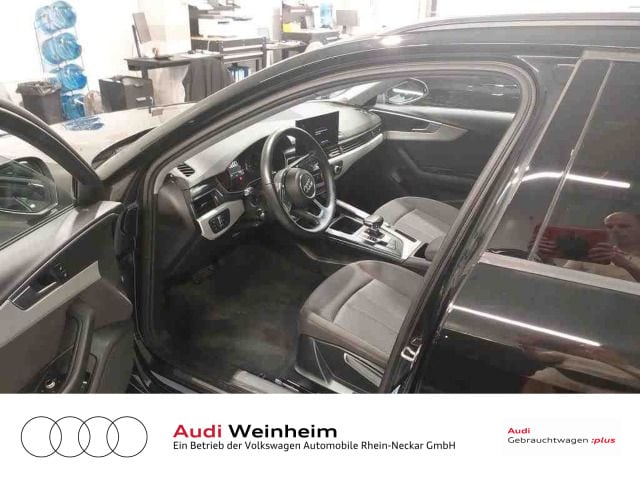 Audi A4 35 TFSI Avant S-Tronic