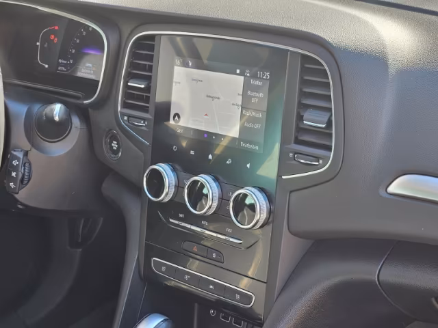 Renault Megane Combi EDC Intens TCe 140