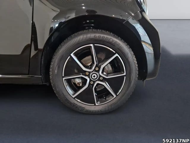 Smart EQ forfour EQ 22 KW CarPlay Sitzhzg Smart-Media DAB