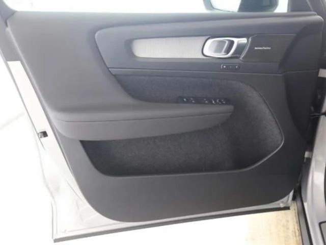 Volvo XC40 Dark Plus