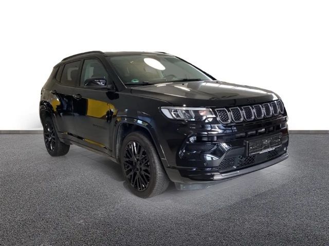 Jeep Compass S MHEV Kamera / Navi / LED / GJR / ACC