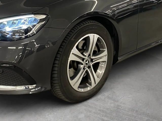 Mercedes-Benz E 220 E 220 d Estate
