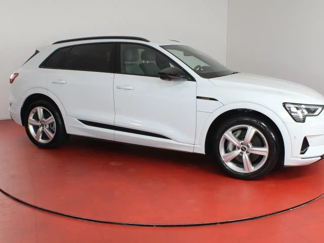 Audi e-tron 55 S-Line