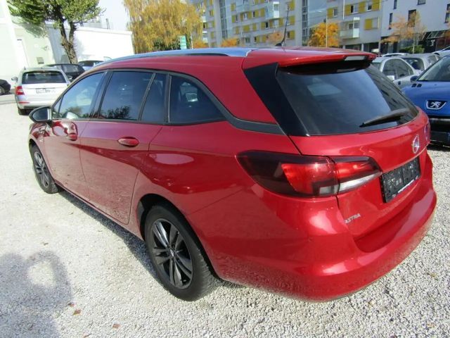 Opel Astra Design&Tech Start/Stop
