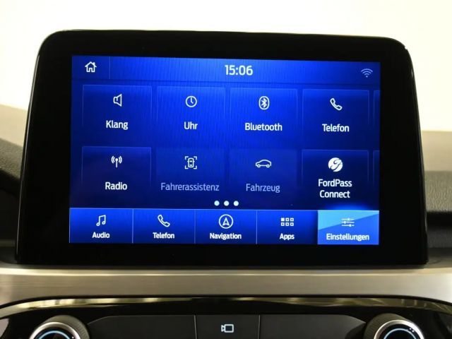 Ford Kuga Plug in Hybrid Titanium